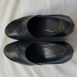 Dansko Women's clog, Size 38,leather,black